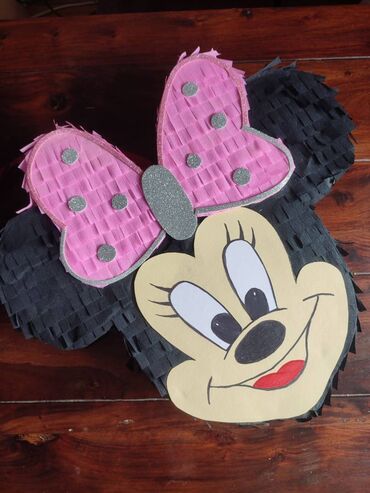 Ostale dečije stvari: Pinjata Minnie Mouse za deciji rodjendan. Izrada pinjate u roku od 3