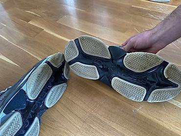 krosofka: Balenciaga Triple S AA klass sifarişlə gəlib Ölçü: 44 Cemisi 4 defe — 3