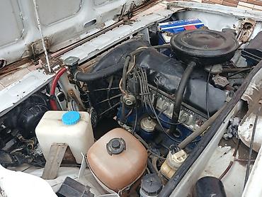 masin ucun breloklar: VAZ 2107, ağ rəng, sedan kuzov. Klassik arxa ötürücülü platforma və — 10