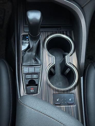 Toyota: Toyota Camry: 2018 г., 2.5 л, Автомат, Гибрид, Седан — 10