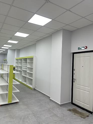 Торговое оборудование: Продаю полки в отличном состоянии,все как на фото.Более детально можно — 7