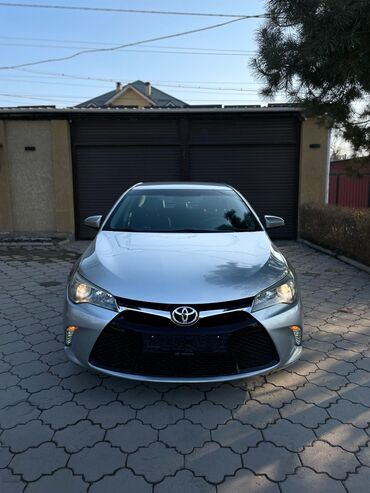 Toyota: Toyota Camry: 2017 г., 2.5 л, Автомат, Бензин, Кроссовер