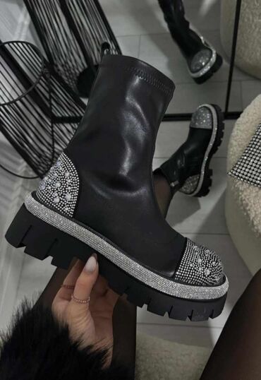 Čizme: Čizme, 38 — 5