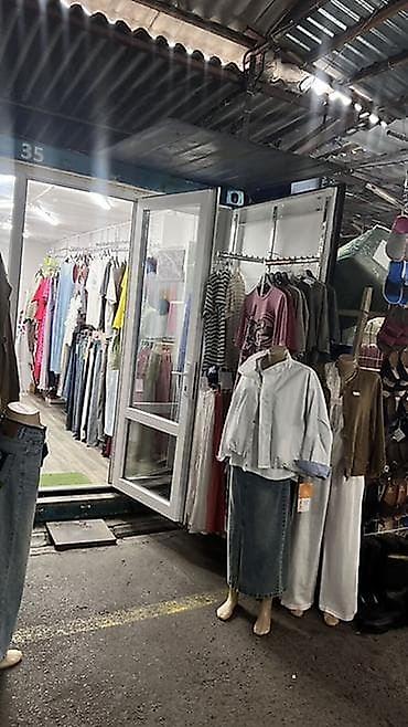 морской контенер: Срочно!!! Продается контейнер на Аламед.рынке вещевой ряд обращаться — 1