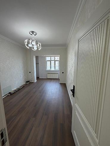ev satıram: Bakı, 9-cu mikrorayon, 3 otaqlı, Köhnə tikili, m. Nəsimi, 90 kv. m — 7