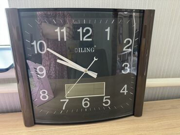 часы м4: Продаю настенные часы