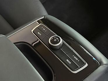 k7 2020: Кузов: Седан Коробка передач: Автомат Привод: Передний Руль: Слева — 6