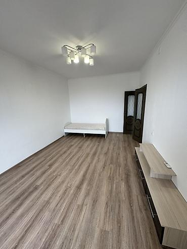 Продажа квартир: 1 комната, 44 м², 12 мкр 106 серия улучшенная, 8 этаж, Евроремонт — 8