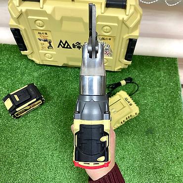 черный митал: Аккумуляторные электрические ножницы/резак по металлу 21V Комплект: - — 3
