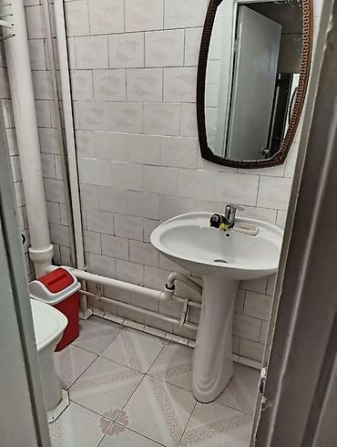 106: 3 комнаты, 70 м², Аламедин-1 мкр 106 серия, 6 этаж, Старый ремонт — 1