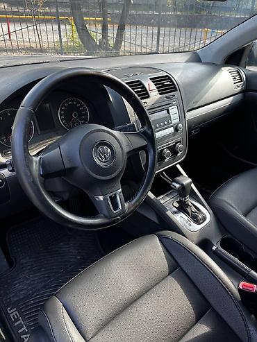 Volkswagen: Volkswagen Jetta: 2010 г., 2.5 л, Автомат, Бензин, Седан — 3