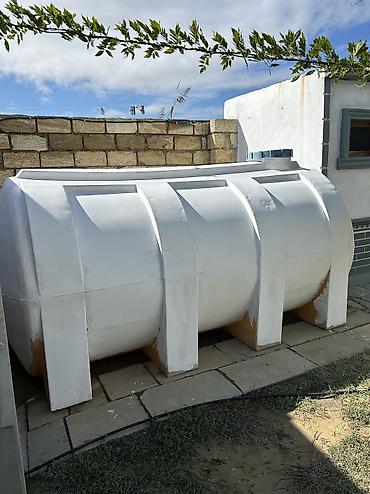 ixlas su: Bak, Plastik, 5000 l l, İşlənmiş, Ünvandan götürmə — 3