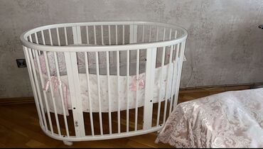 işlənmiş mebellərin alışı: Uşağ beşiyi,Mother caredan alınıb.İdeal vezıyyetdedır.Üzerınde matras
