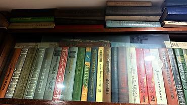 Другие книги и журналы: Продаю книги По поводу цены пишите на вотцап 05.5.9. 32.0.5.3.1 — 5