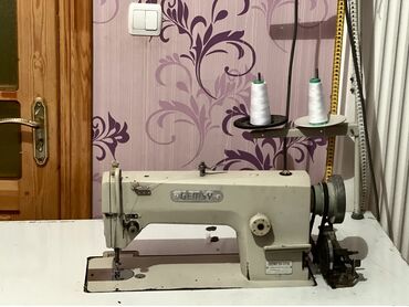 masinlarin qiymetleri: Tikiş maşını Gemsy, İşlənmiş,Elektromexaniki, 2 saplı Ünvandan götürmə