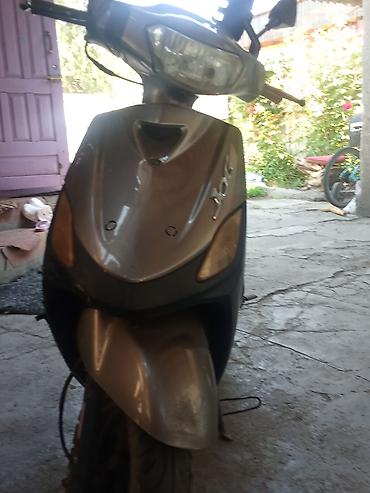 cvt: Скутер Yamaha Jog (серия Jog) - Кузов типа «scooter» с центральной и — 3