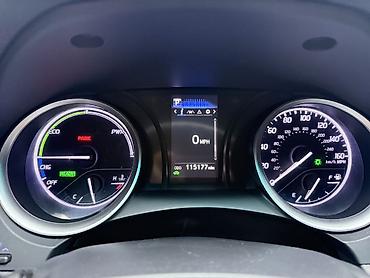 Toyota: Toyota Camry: 2021 г., 2.5 л, Автомат, Гибрид, Седан — 10