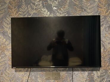 tlvzor: Televizor Toshiba LED ekran 43" 4K (3840x2160)