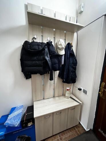гардеробный шкаф в прихожую: Гардеробный Шкаф, Для одежды, Б/у