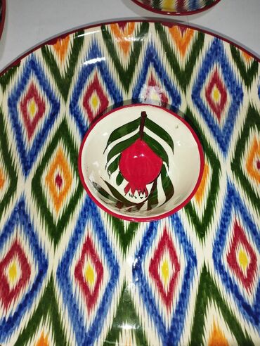 керамический: Узбекская посуда (ляганы для плова, тарелки, кесе, пиалы, блюдца)