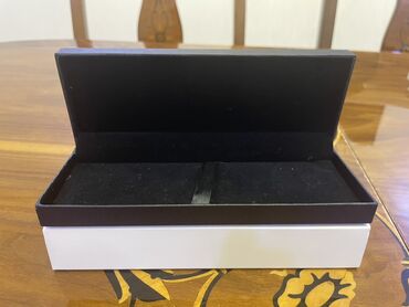 Hədiyyə bağlamaları: Hədiyyə qutusu, rəng - Qara — 9