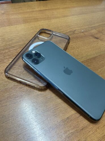 Apple iPhone: IPhone 11 Pro Max, Б/у, 256 ГБ, Matte Midnight Green, Чехол, Зарядное устройство, Защитное стекло, 82 % — 8