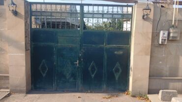 Tavan: Dəmir Həyət darvazası, Yana açılan, Mexaniki, Qapı ilə, rəng - Yaşıl