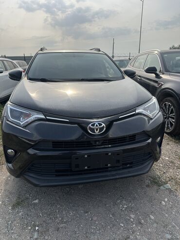 Продажа авто: Toyota RAV4: 2018 г., 2 л, Автомат, Бензин, Кроссовер