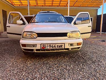 Унаа: Volkswagen Golf: 1996 г., Кол менен иштөөчү, Хетчбек — 2