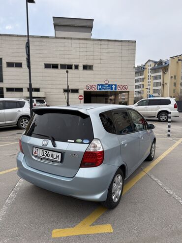 Honda: Honda Fit: 2004 г., 1.3 л, Вариатор, Бензин, Хэтчбэк