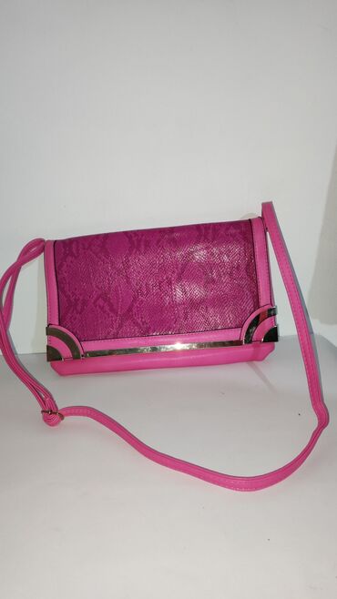 Pink torba sa zmijskim dezenom. Bez ikakvih mana, kao nova