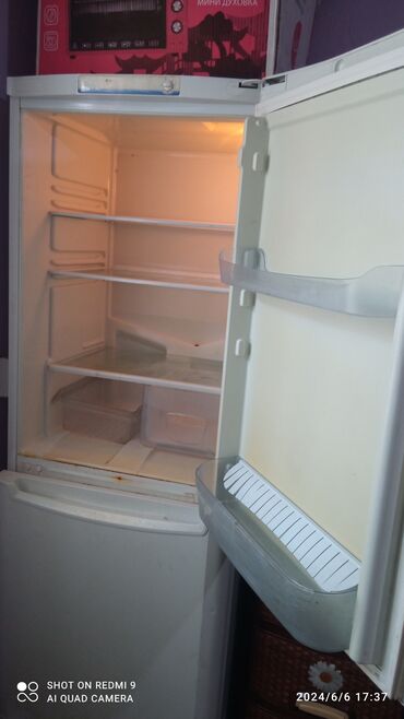 холодильни: Муздаткыч Indesit, Колдонулган, Эки камералуу, 60 * 170 *