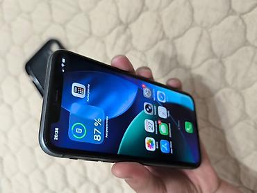 Apple iPhone: IPhone 11, Б/у, 64 ГБ, Черный, Чехол, 72 % — 8