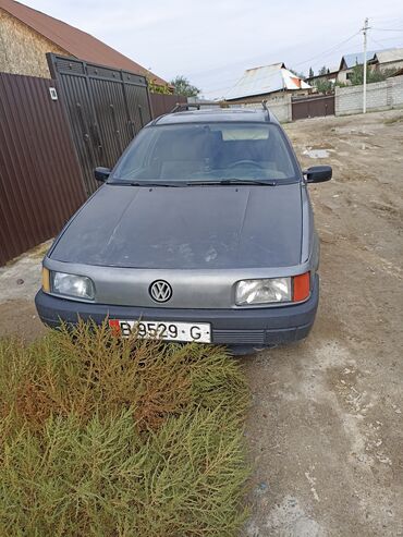 Volkswagen: Volkswagen Passat Variant (универсал) - Кузов: универсал, 5 дверей - — 5