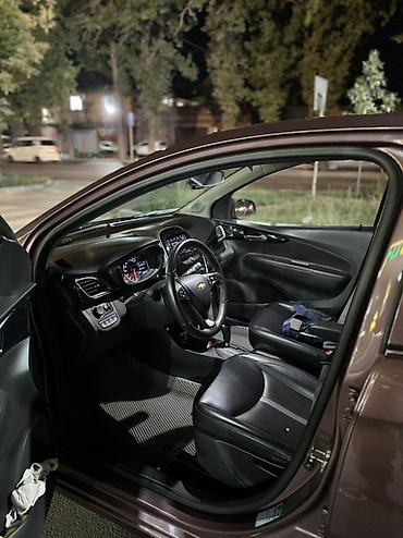chevrolet camaro: Chevrolet Spark: 2019 г., 1 л, Автомат, Бензин, Хэтчбэк — 10