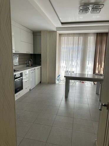 Продажа квартир: 4 комнаты, 122 м², Элитка, 3 этаж, Дизайнерский ремонт