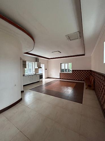 Долгосрочная аренда домов: 300 м², 7 комнат — 9