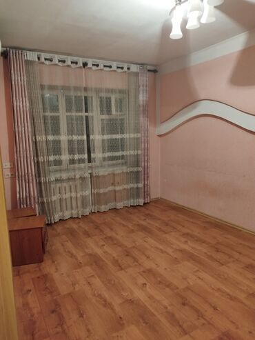blackberry купить бишкек в Кыргызстан | BLACKBERRY: Индивидуалка, 2 комнаты, 47 м², Без мебели