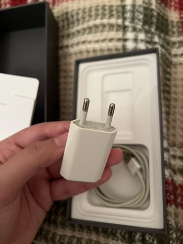 Apple iPhone: IPhone 8 Plus, 64 GB, Qara, Barmaq izi — 10