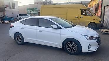 куплю газ 52: Hyundai Avante: 2019 г., 1.6 л, Автомат, Газ, Седан — 2