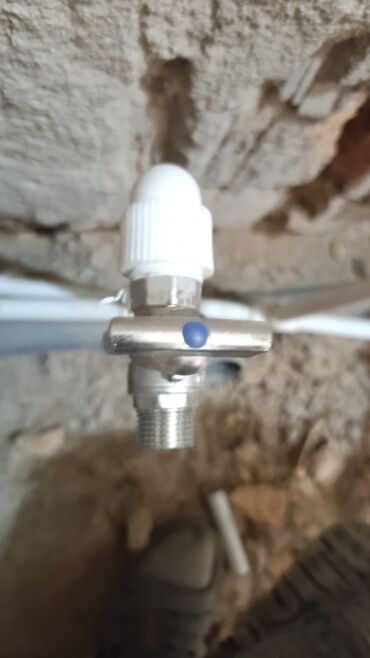 Монтаж и замена сантехники: Монтаж и замена сантехники Больше 6 лет опыта — 7