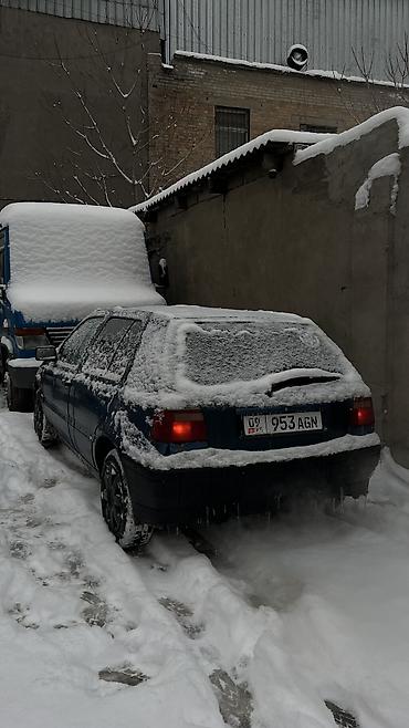 Volkswagen: Volkswagen Golf: 1993 г., 1.8 л, Механика, Бензин, Хэтчбэк — 8