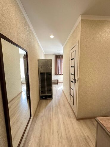 купить квартиру мкр восток 5 бишкек: 1 комната, 34 м², 105 серия, 7 этаж, Евроремонт