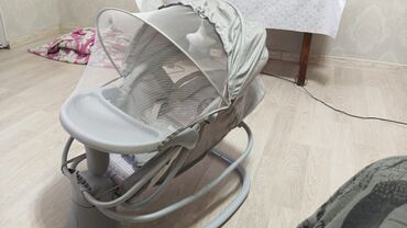 купить обувь бишкек: Балдар арабасы, түсү - Күмүш, Колдонулган