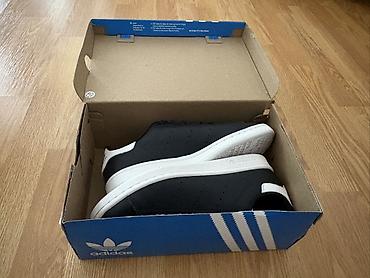 Kişi ayaqqabıları: Məhsul: Adidas Originals Stan Smith idman ayaqqabısı Xüsusiyyətlər: - — 2