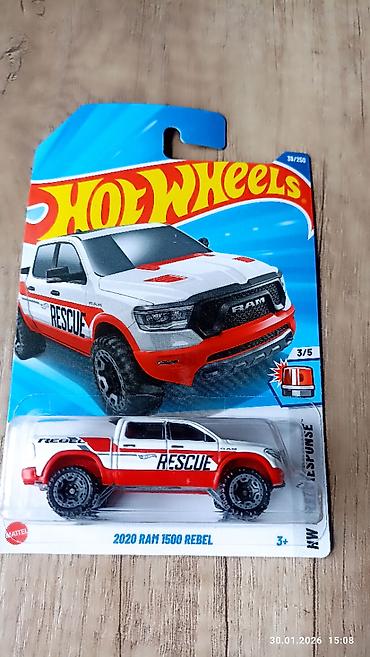 Игрушки: Игрушки машинки Хот Вилс оригинал,новые цена 300 сом 1 шт!оплата — 7