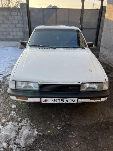 мазда сидан: Mazda 626: 1985 г., 2 л, Механика, Бензин, Седан