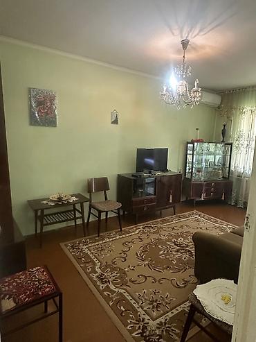 osh flat: Cдаю 2-х комнатную квартиру, ул. Чуйкова 91 *Количество жилых комнат — 4