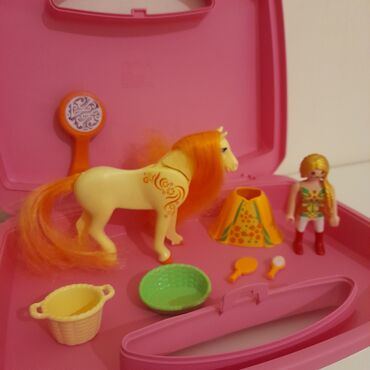 Playmobil princess σε βαλιτσακι, νο 5656 "πριγκηπισσα με αλογο"