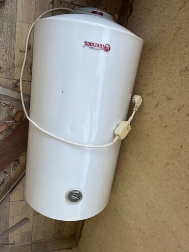 Ariston 200 l, Yeni, Kredit yoxdur, Ünvandan götürmə
